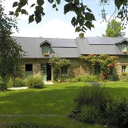 Le Lavoir De Julia Bed & Breakfast Bourgvallees