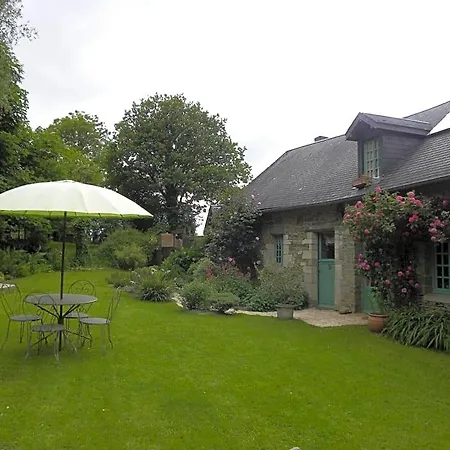 Bed & Breakfast Le Lavoir De Julia 3*