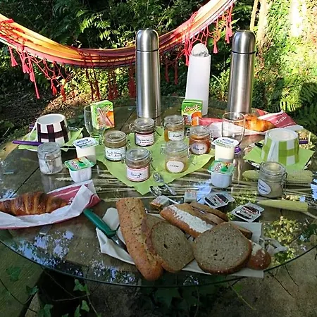 Le Lavoir De Julia Bed & Breakfast