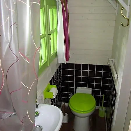 Bed & Breakfast Le Lavoir De Julia Bourgvallees