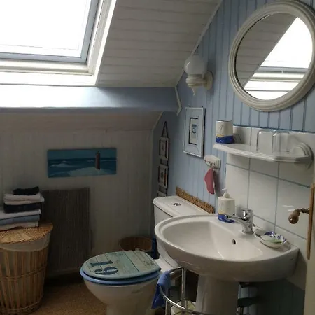 Bed & Breakfast Le Lavoir De Julia Bourgvallees