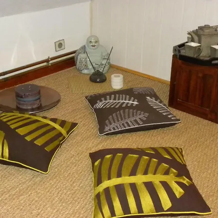 Le Lavoir De Julia Bed & Breakfast 3*