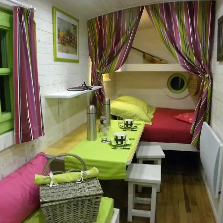 Le Lavoir De Julia فندق مبيت وإفطار