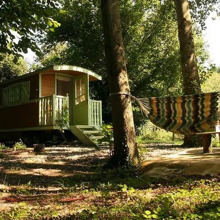 Le Lavoir De Julia فندق مبيت وإفطار 3*