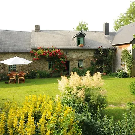 فندق مبيت وإفطار Le Lavoir De Julia Bourgvallees